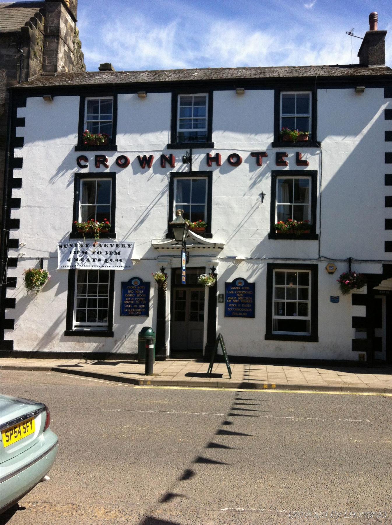 Crown Hotel Langholm Buitenkant foto